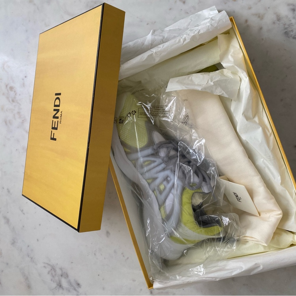 Fendi - Tag Sneaker, men’s size 10, women’s size 11 (UK 9) - Picture 5 of 14